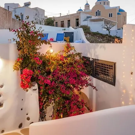 Ira Sea View Couple With Rooftop Jacuzzi Daire Fira (Santorini)
